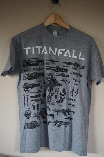 Titanfall T-shirt, Enlèvement ou Envoi, Utilisé, Autres types
