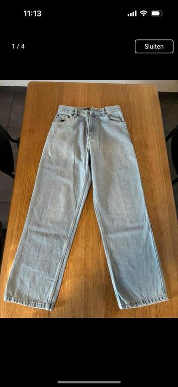 Jeansbroek nnsns 28/32 beschikbaar voor biedingen