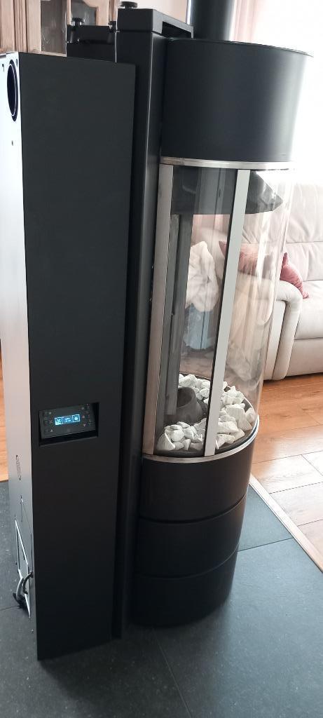 Pelletkachel Thermorossie Bella Vista, Doe-het-zelf en Bouw, Verwarming en Radiatoren, Zo goed als nieuw, Kachel, Ophalen