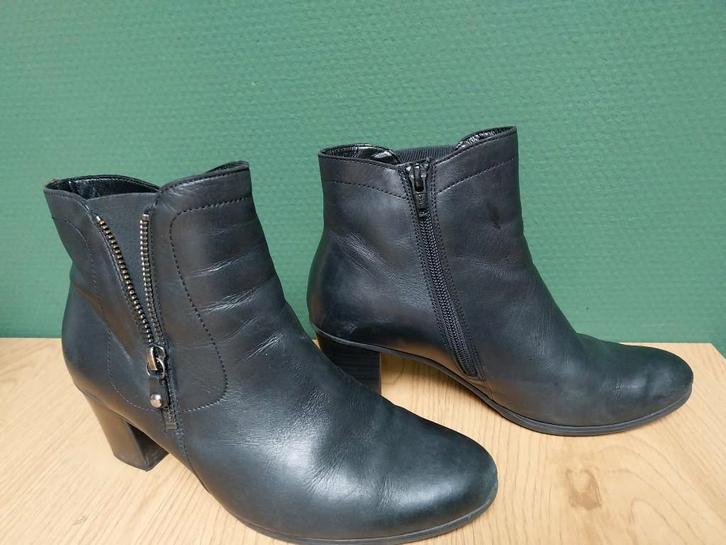 Gabor zwarte korte laarzen leder maat 37.5, Kleding | Dames, Schoenen, Gedragen, Lage of Enkellaarzen, Zwart, Ophalen of Verzenden