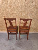 Set van 2 antieke houten stoelen met lederen zitvlak, Gebruikt, Warandestraat 51, Nazareth, Info@keukiesshop.com, Ophalen