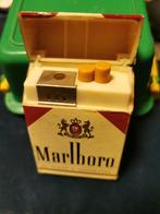 Marlboro vintage aansteker, Verzamelen, Rookartikelen, Aanstekers en Luciferdoosjes, Ophalen of Verzenden, Gebruikt, Aansteker