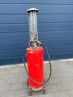 2 takt benzinepomp, Verzamelen, Ophalen, Gebruikt