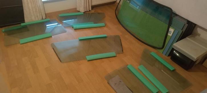 Volkswagen Golf 2 / GTI – OEM Groene Ruitenset (3-deurs), Auto-onderdelen, Ruiten en Toebehoren, Volkswagen, Ophalen