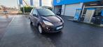 mooie ford ka titanium uitvoering met airco 85000 km, Voorwielaandrijving, 4 zetels, Stof, 4 cilinders