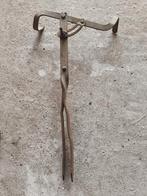 Ancien support de canne à pêche, à planter dans le sol, Ophalen of Verzenden, Gebruikt