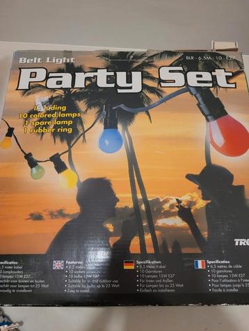 Party lights buiten  beschikbaar voor biedingen