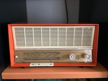 Vintage Philips buizen radio B2X92A uit 1959 / 1960