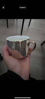 Koffietassen met onderborden, Huis en Inrichting, Keuken | Servies, Ophalen