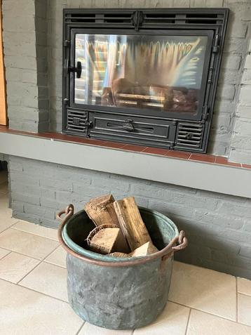 Koperen/tinnen kuip voor haardhout met mooie patina beschikbaar voor biedingen