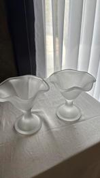 12 ijscoupes frosted glas, Huis en Inrichting, Keuken | Servies, Ophalen, Zo goed als nieuw, Glas