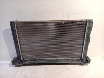 RADIATEUR Toyota Prius Plus (ZVW4) (01-2011/-), Auto-onderdelen, Gebruikt, Toyota
