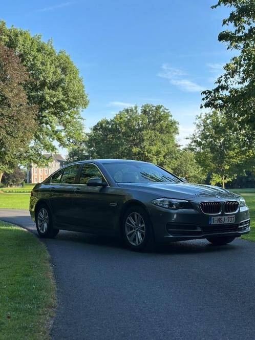 BMW 518D F10, Auto's, BMW, Particulier, 5 Reeks, Diesel, Euro 6, Berline, 5 deurs, Handgeschakeld, Zilver of Grijs, Zwart, Leder