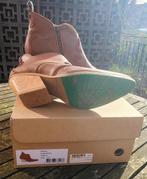 Vegan schoenen, Ophalen, Bruin, A Perfect Jane, Lage of Enkellaarzen