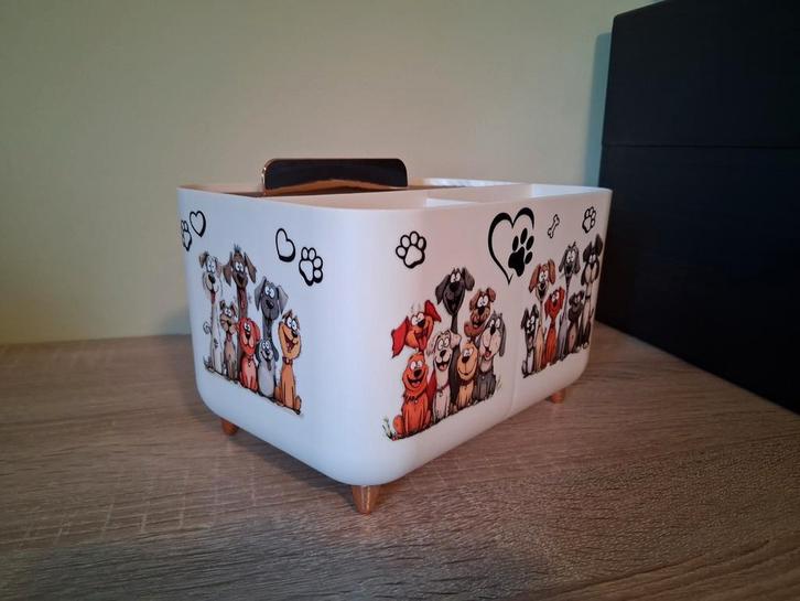 7 beige plastic zakdoekdozen Dieren - 10€/stuk, Huis en Inrichting, Woonaccessoires | Overige, Zo goed als nieuw, Ophalen of Verzenden