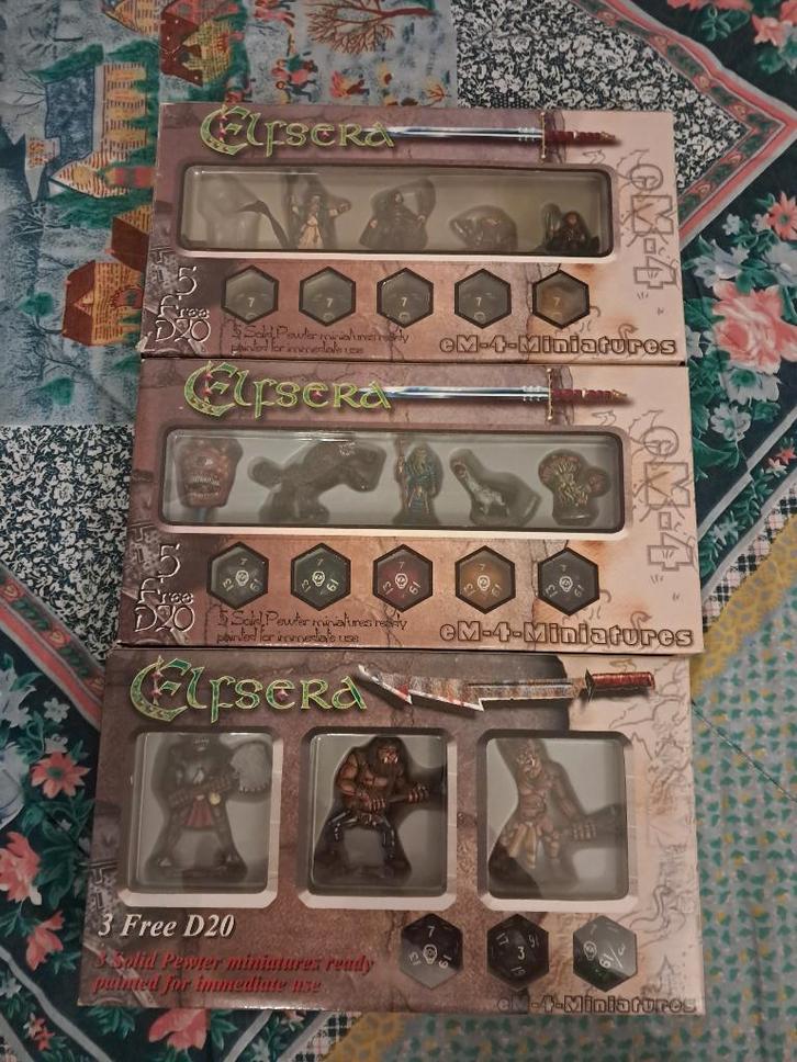 box elfsera miniature figurine pre painted + d20, Hobby & Loisirs créatifs, Wargaming, Comme neuf, Autres types, Peint, Enlèvement