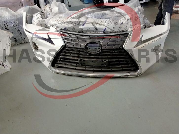 Lexus NX voorbumper, Auto-onderdelen, Carrosserie, Bumper, Lexus, Voor, Gebruikt, Ophalen of Verzenden
