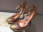 Nieuwe Lanvin pumps met goudkleurige python en kristallen 37, Kleding | Dames, Nieuw, Lanvin, Pumps, Verzenden