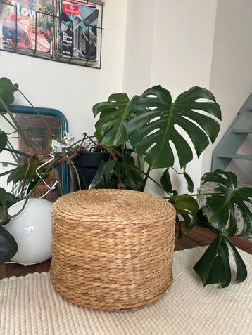 Geweven rotan poef maisons du monde beschikbaar voor biedingen