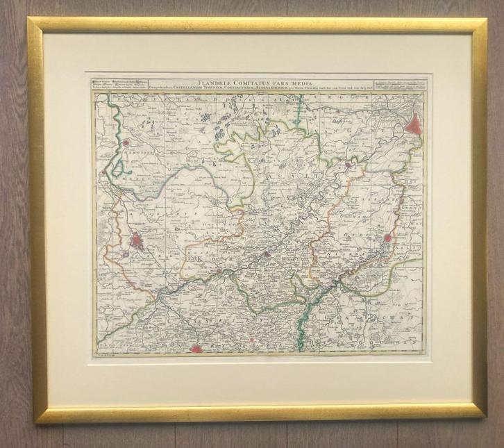 Ancienne carte de Flandre joliment encadrée 1708 Visscher, Antiquités & Art, Art | Eaux-fortes & Gravures, Enlèvement