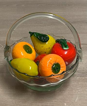 Vintage fruitmand van geblazen glas, prijs: 25€ beschikbaar voor biedingen