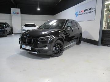 BMW X1   18i Aut SportLine Navi LED Camera Leder DAB PDC beschikbaar voor biedingen