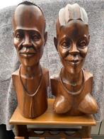 Afrikaanse beelden uit hout, Ophalen