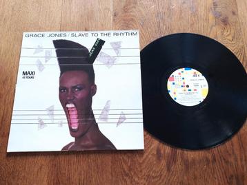 Maxi 45 T vinyl Grace Jones beschikbaar voor biedingen