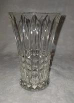 Petit vase vintage, Ophalen