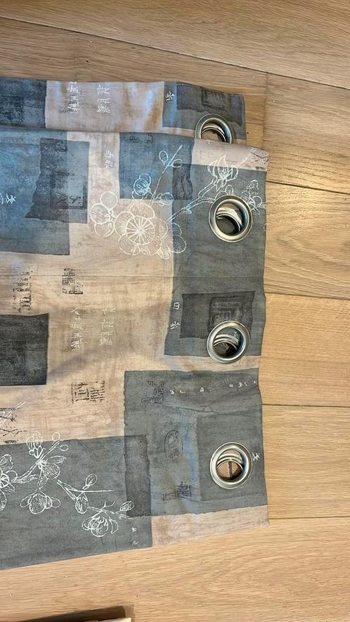 gevoerde gordijn met ingenaaide ringen, Huis en Inrichting, Stoffering | Behang, Ophalen