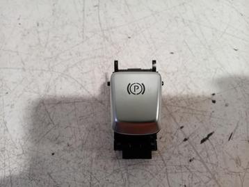 HANDREMSCHAKELAAR Mercedes-Benz C (W205) (A2059051516) beschikbaar voor biedingen