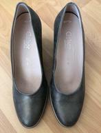 Kaki pump Gabor maat 39, Kleding | Dames, Schoenen, Pumps, Overige kleuren, Gabor, Ophalen of Verzenden