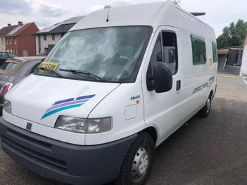  Camper Van Adria buitenkansje zeer nette staat beschikbaar voor biedingen