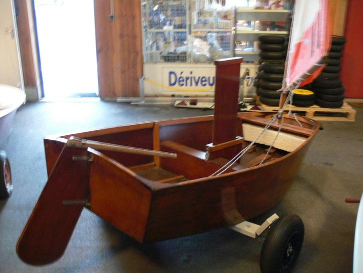 Cherche coque optimist en bois, Watersport en Boten, Open zeilboten, Gebruikt, Optimist, Hout, Geen motor, Ophalen