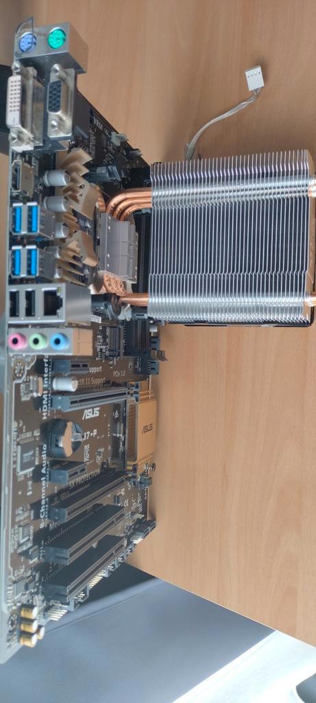 Moederbord Asus MB Z97-P LGA1150 4DDR3 met Intel CPU i7-4790, Informatique & Logiciels, Cartes mères, Comme neuf, Intel, DDR3