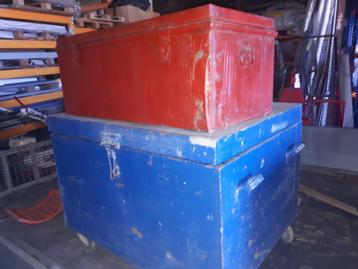 2 COFFRES / MALLES pour Chantier ou atelier  beschikbaar voor biedingen