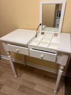 Coiffeuses, Enlèvement, Comme neuf