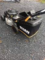 Tondeuse a gazon autotractée 46 cm de coupe, Ophalen, Cirkelmaaier, Zo goed als nieuw, Benzine-grasmaaier