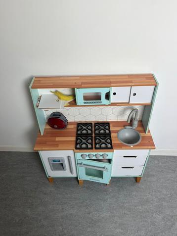 Gratis speelkeuken afhalen Gent beschikbaar voor biedingen