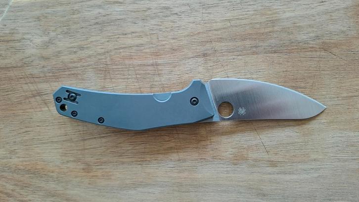 Spyderco Spydiechief, Caravans en Kamperen, Overige Caravans en Kamperen, Zo goed als nieuw, Ophalen of Verzenden