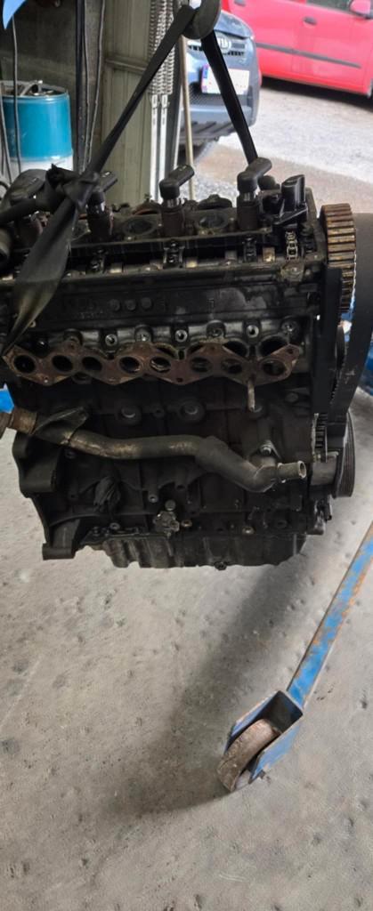 Moteur psa 2L 136CV, Autos : Pièces & Accessoires, Moteurs & Accessoires, Citroën, Enlèvement