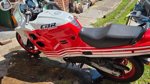 Cbr 1000f 88 140 ch et  56500 km, Motoren, Motoren | Honda, Particulier, Ophalen