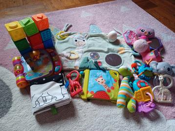 Lot de 13 jouets 1er âge, Enfants & Bébés, Enlèvement ou Envoi, Comme neuf