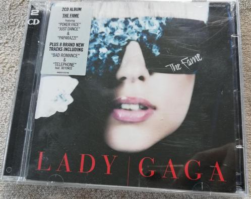 Versie 2 CD-album The Fame Monster Lady Gaga 24 Tracks 2009, Cd's en Dvd's, Cd's | Pop, Zo goed als nieuw, 2000 tot heden, Boxset