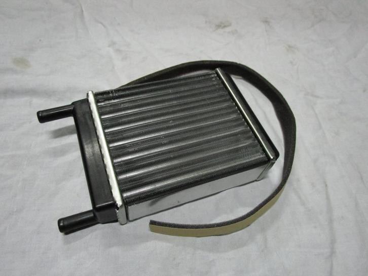 chauffage radiator MK3 Klassieke Mini Cooper 70-84, Auto-onderdelen, Airco en Verwarming, Mini, Oldtimer onderdelen, Rover, Universele onderdelen