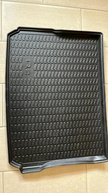 Audi A2 rubber kofferbakmat beschikbaar voor biedingen