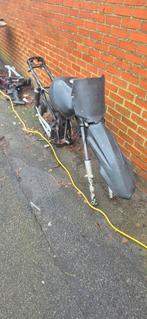 Brommer frame, Doe-het-zelf en Bouw, Dakpannen en Dakbedekking, Ophalen