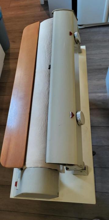 Miele 850 vintage kalandermachine beschikbaar voor biedingen