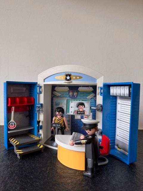 Playmobil 70306 City Action Speelbox Politiestation, Kinderen en Baby's, Speelgoed | Playmobil, Ophalen of Verzenden