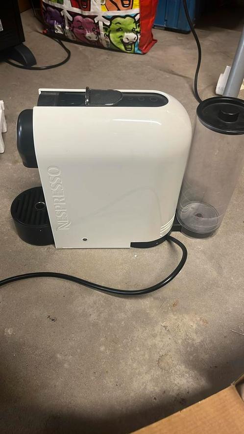 Krups U XN2501, Elektronische apparatuur, Koffiezetapparaten, Zo goed als nieuw, Afneembaar waterreservoir, Ophalen of Verzenden
